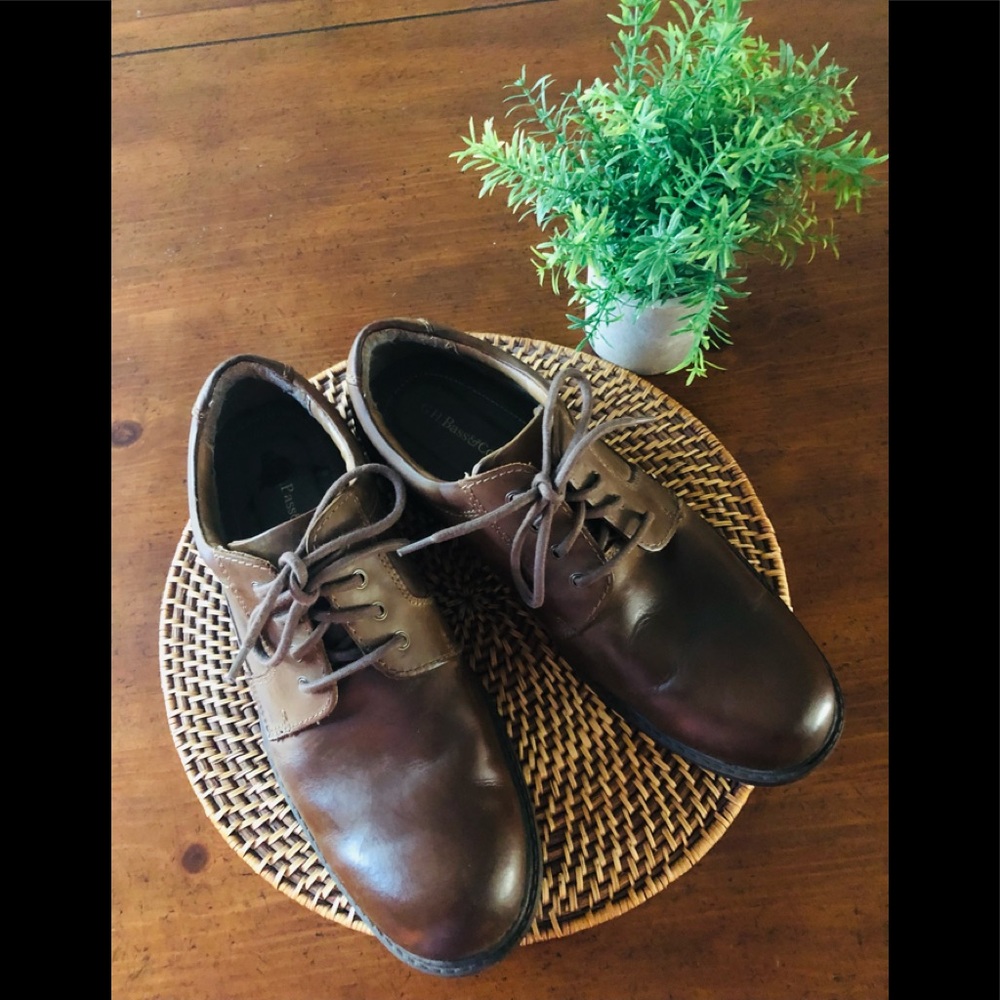 Men’s G.H. Bass & Co. pair of shoes